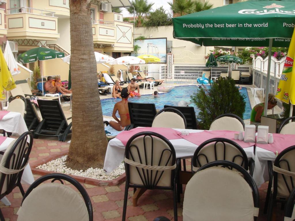 Side Best Hotel Exterior photo